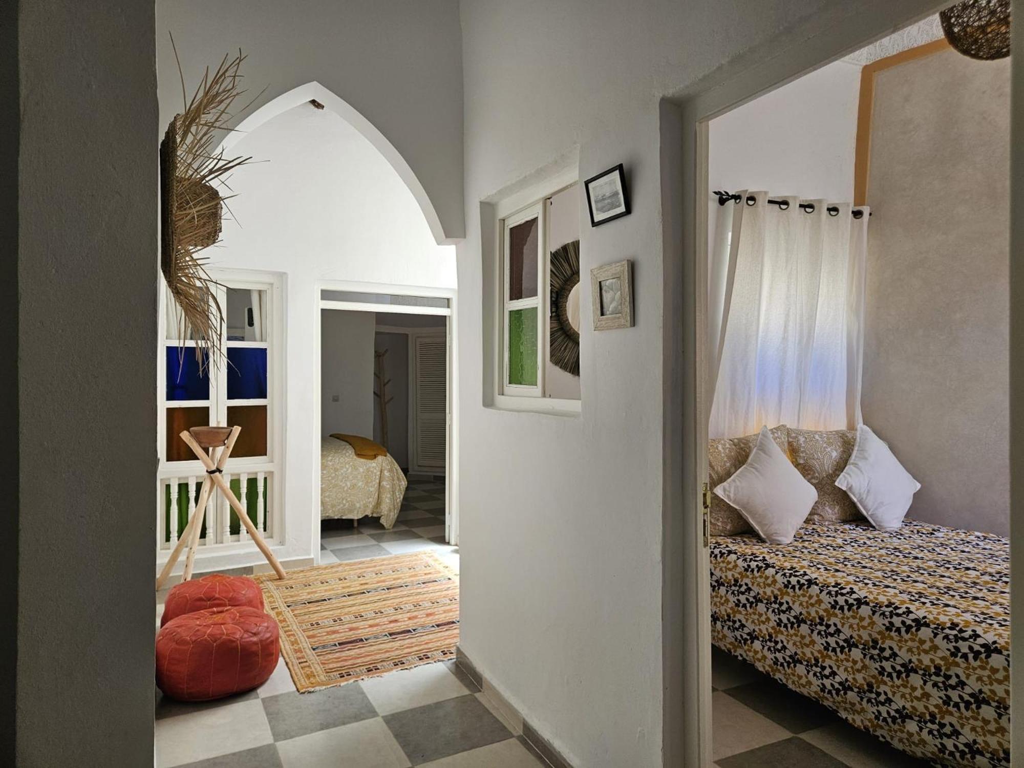 Les Terrasses Suites Home - Yoga Studio Εσαουίρα Εξωτερικό φωτογραφία