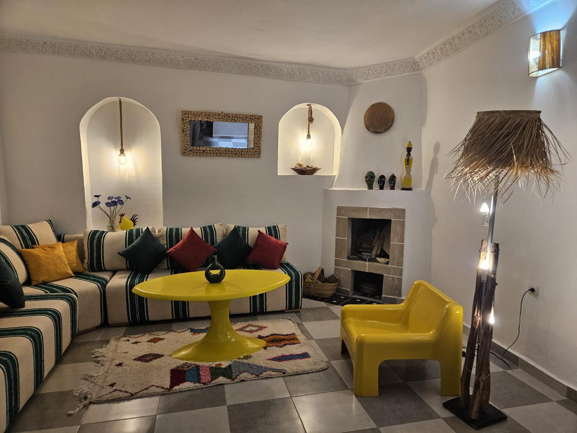 Les Terrasses Suites Home - Yoga Studio Εσαουίρα Εξωτερικό φωτογραφία