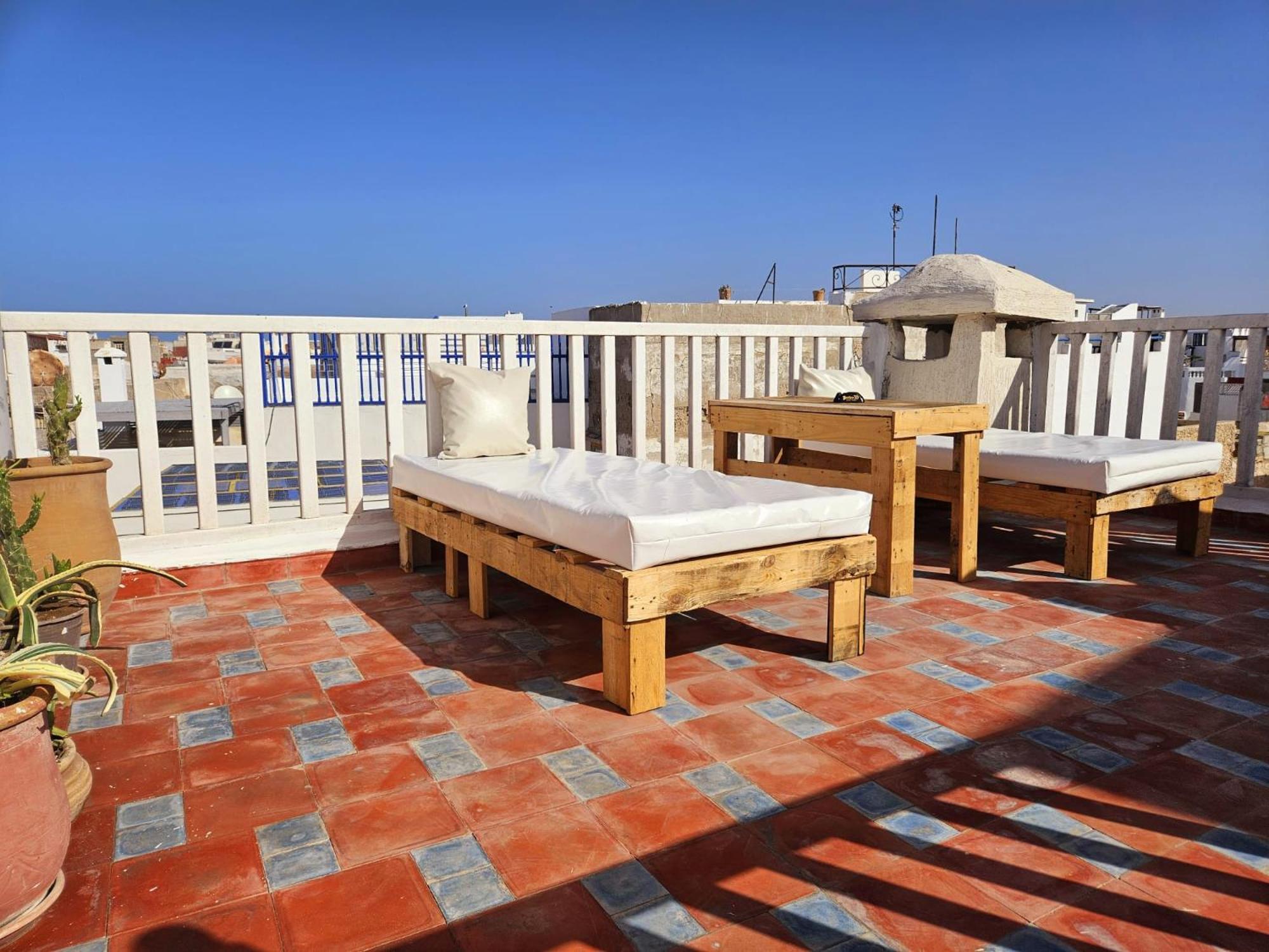 Les Terrasses Suites Home - Yoga Studio Εσαουίρα Εξωτερικό φωτογραφία